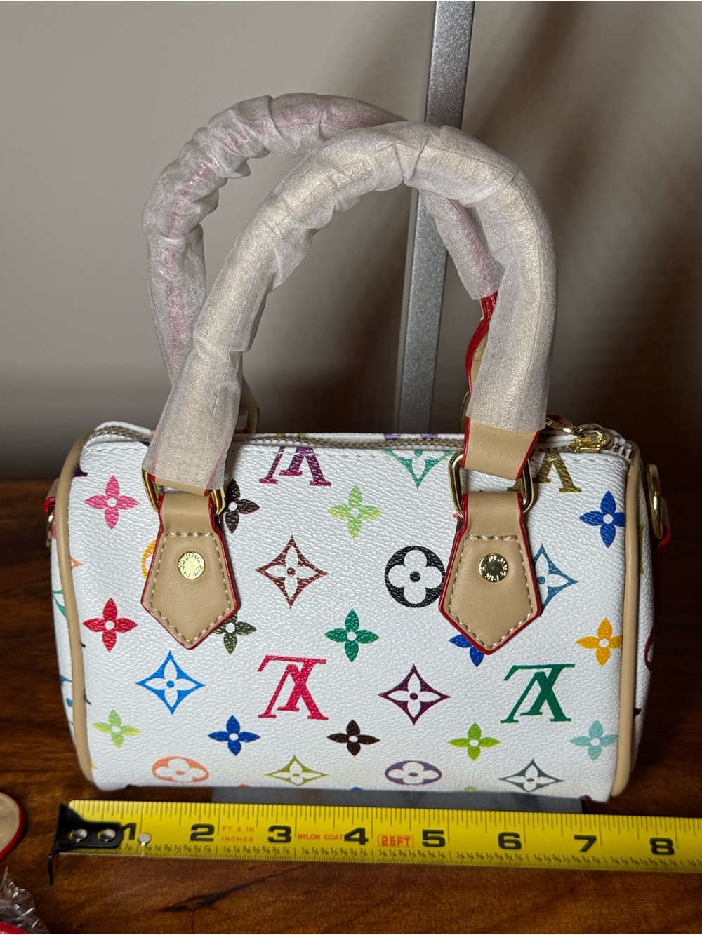 White Multicolor Mini Satchel Handbag with Crossbody Strap. No Brand.